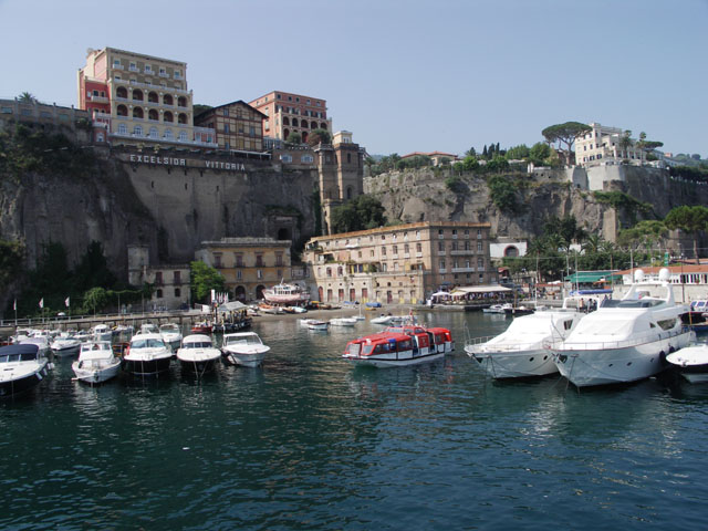 0798-Sorrento-waterfront