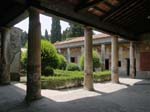 0722-Courtyard-garden-Pompeii